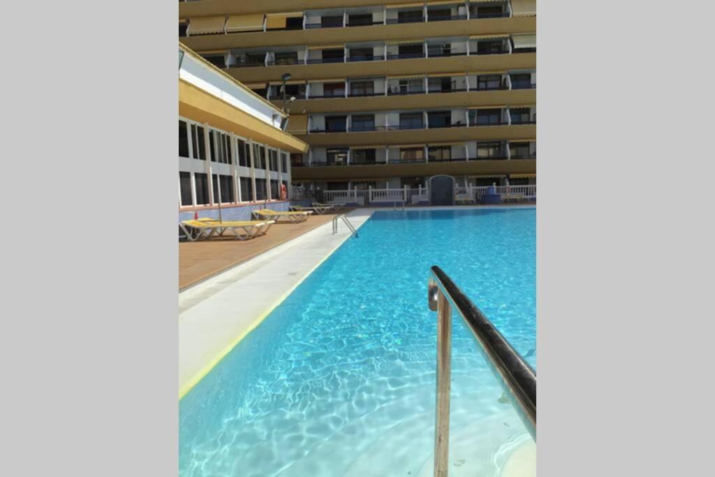 Yumbo Beach Apartment Perfect Location Free Fast Wifi Playa del Ingles  Exterior photo